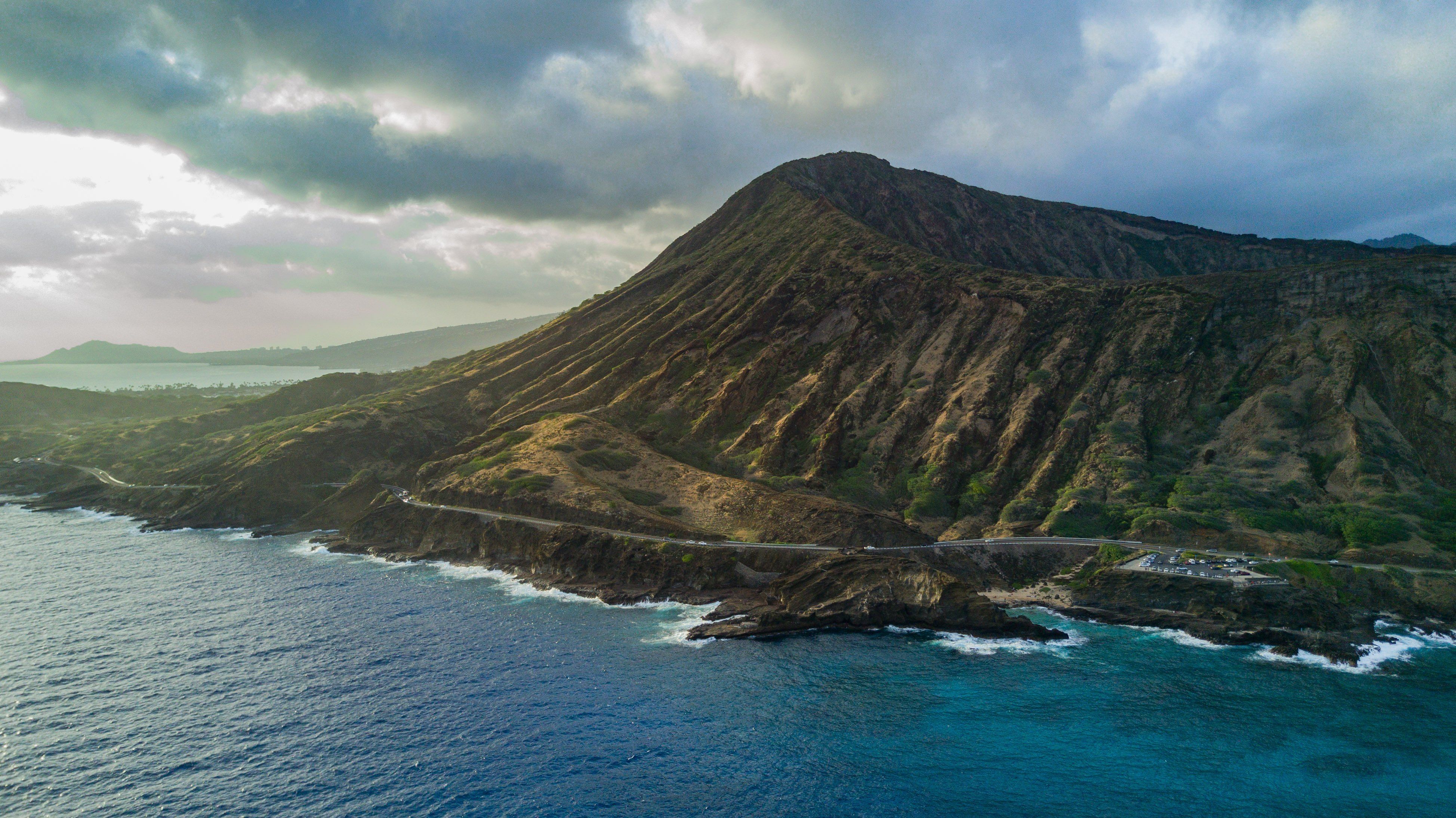 Koko Crater rising above the Hawaiʻi Kai coastline